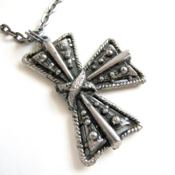 ISO Vintage Iron/Maltese Cross Pendant Brooch - Picture 5 of 7